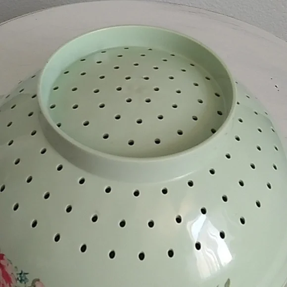 Pioneer Woman Colander - Picture 8 of 8